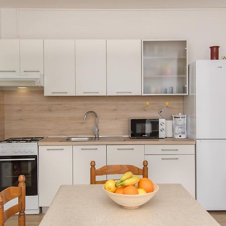 Apartman Alba Karigador Exterior foto